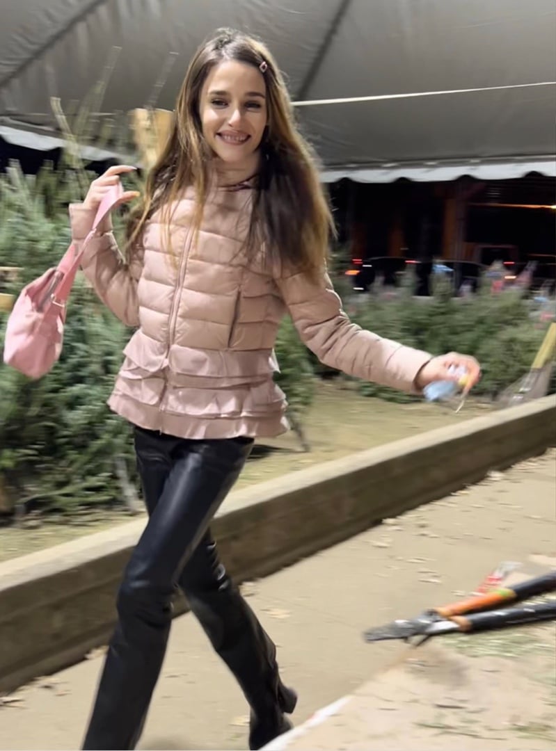 hb7mXmWItZY-c7429131